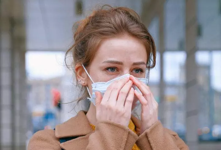 De ce mâncăm mai mult iarna? Explicația și soluțiile nutriționistului: suntem mult mai predispuși la depresie