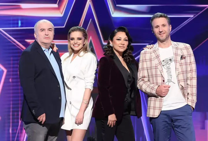 Cristina Cioran și noul iubit, gesturi romantice la malul mării. „Nu aveam foarte multe lucruri în comun, dar...”