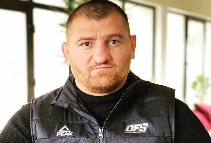 De ce s-au căsătorit Meghan Markle și Prințul Harry de două ori. Ce s-a întâmplat la ceremonia secretă: "În grădina din spate..."