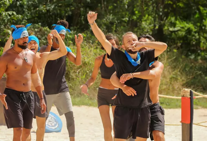 De ce s-au căsătorit Meghan Markle și Prințul Harry de două ori. Ce s-a întâmplat la ceremonia secretă: "În grădina din spate..."