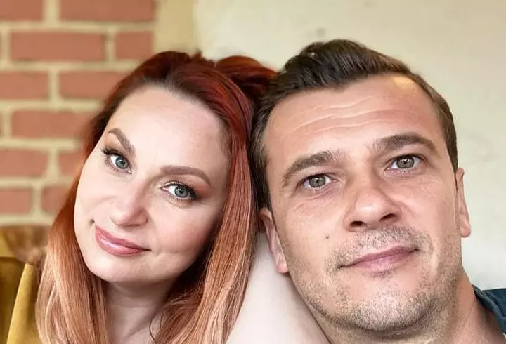 Larisa, primele declarații după întâlnirea cu Alin Oprea la Tribunal. Fiica lor a ajuns la psiholog: ”Ne-a îmbolnăvit pe toți”