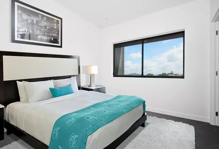 (P) Torrey Devitto revine în sezonul 6 al serialului Camera de gardă din 7 martie, la Diva