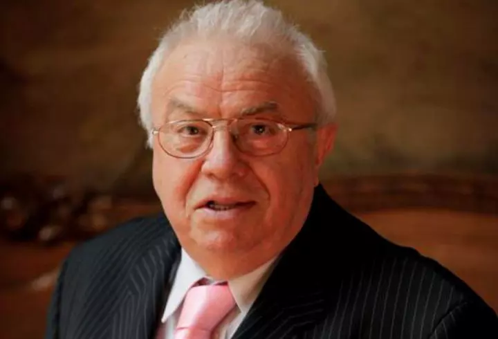 Scandal uriaș între Alin Sălăjean de la Survivor și Kamara. Musty, fratele artistului, acuzat de violență: "M-a amenințat că îmi rupe picioarele!"