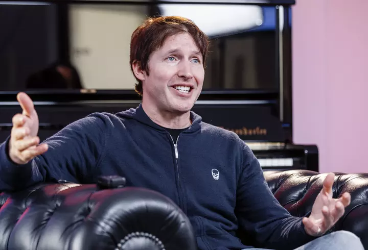 De ce mâncăm mai mult iarna? Explicația și soluțiile nutriționistului: suntem mult mai predispuși la depresie