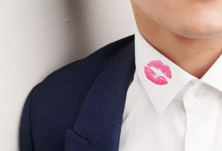 De ce mâncăm mai mult iarna? Explicația și soluțiile nutriționistului: suntem mult mai predispuși la depresie