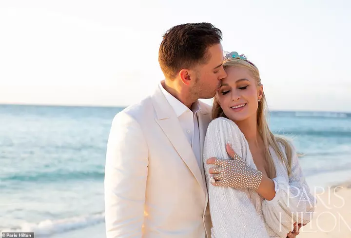 Cine este Bia Khalifa, concurenta de la iUmor care l-a șocat pe Mihai Bendeac. A purtat măști de protecție în loc de lenjerie intimă