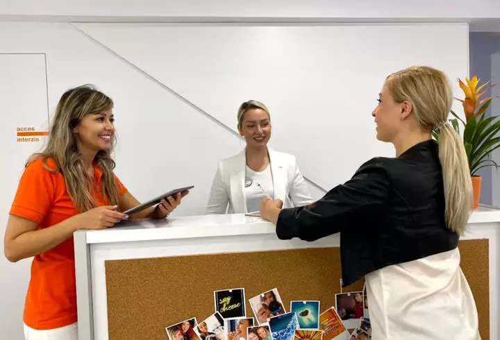 (P) Torrey Devitto revine în sezonul 6 al serialului Camera de gardă din 7 martie, la Diva