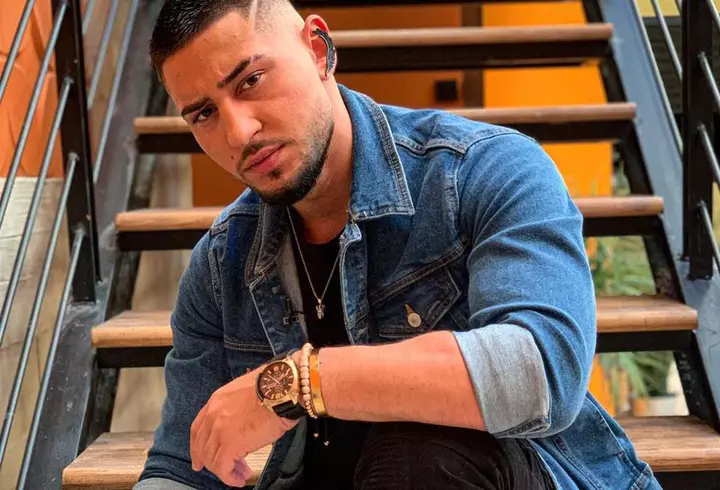 Cine este și cum arată fratele lui Dani Oțil. Ce relație au cei doi acum