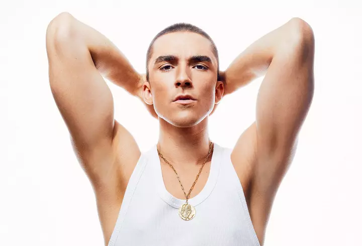 Trecutul periculos al bărbatului care a bătut-o pe Laurette. Fosta soție a cerut ordin de protecție împotriva lui