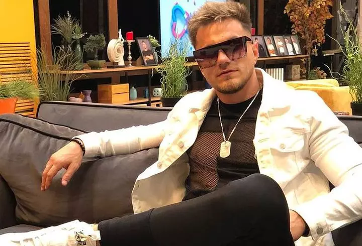 Iulia Albu a criticat-o dur pe Oana Roman: "O fotografie atât de prelucrată"