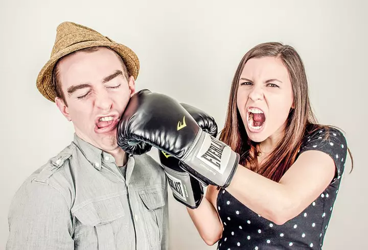 Alimentele care te ajută să scapi de insomnie. Ce să mănânci pentru a adormi mai ușor