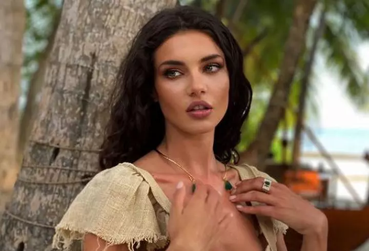 Cristina Cioran, însărcinată la 44 de ani: "Ne-am dorit foarte mult un copil!"