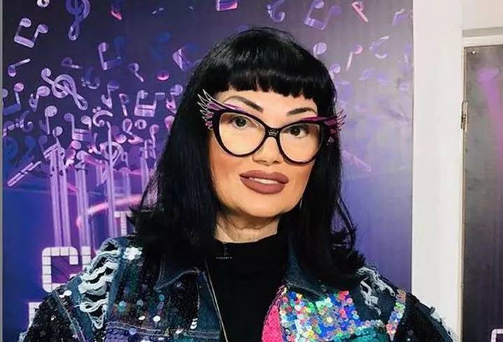 cum-a-slabit-Ozana-Barabancea-intro