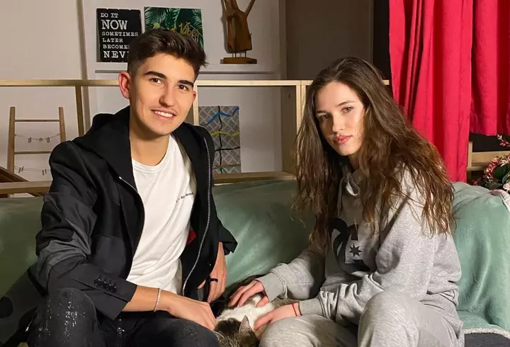 Marius Elisei are o nouă iubită la trei luni după divorț! Oana Roman: "A refuzat să meargă în vacanță cu mine și cu Isa"