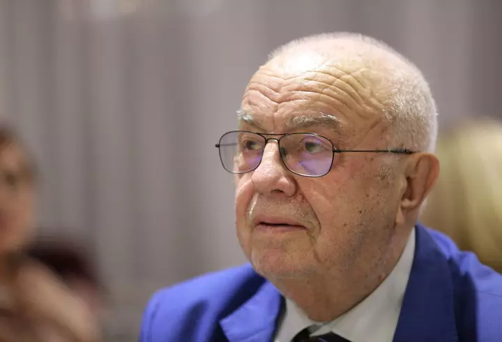 Irinel Columbeanu a primit un cadou emoționant de la fiica lui. Ce i-a trimis Irina din SUA