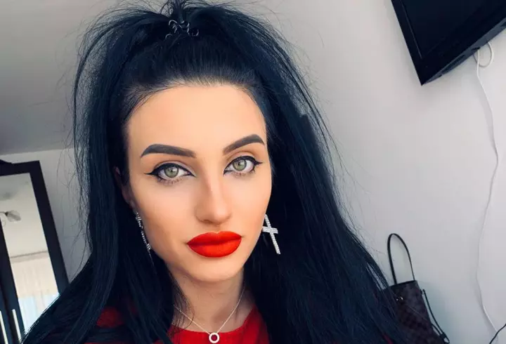 Denis Ștefan, tată pentru a doua oară. Soția lui, bebelușa Cristina, este însărcinată