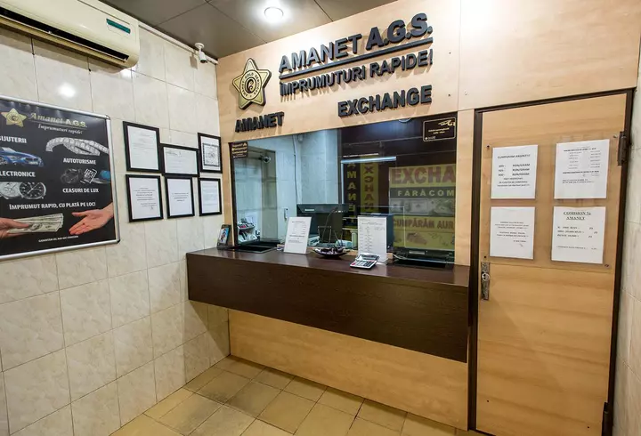 (P) Principalele cauze ale căderii dinților. Cum se ajunge la un caz complex în implantologie