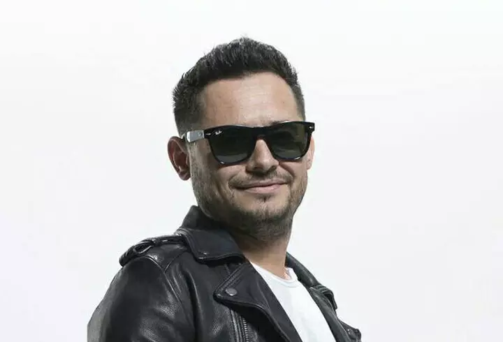 Cum arată mama lui Jennifer Lopez, la 75 de ani. Pare de 50