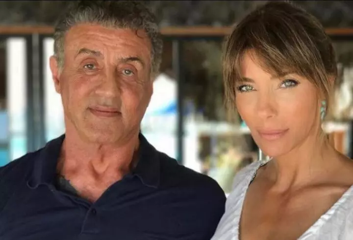 Panică la Acces Direct! Mirela Vaida, atacată din nou de aceeași agresoare: "Sunt terorizată, mi-e frică"