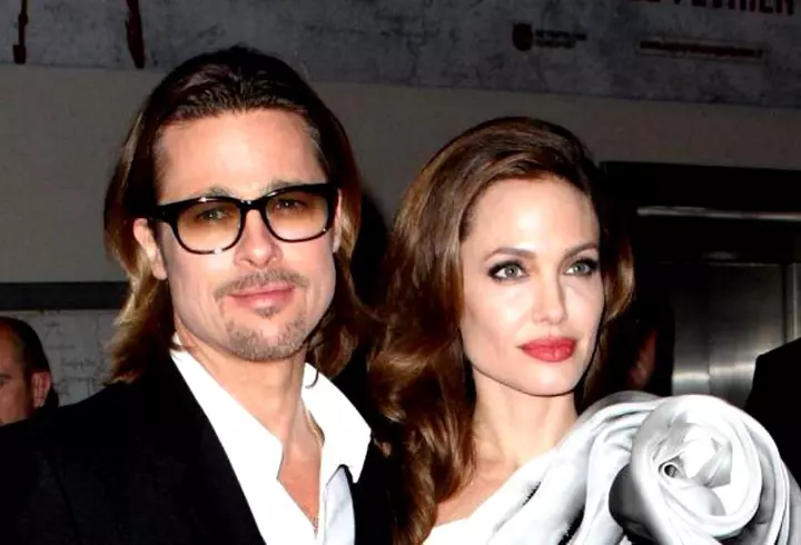 Elena Merișoreanu se operează de urgență: „Are bila încărcată cu pietre”