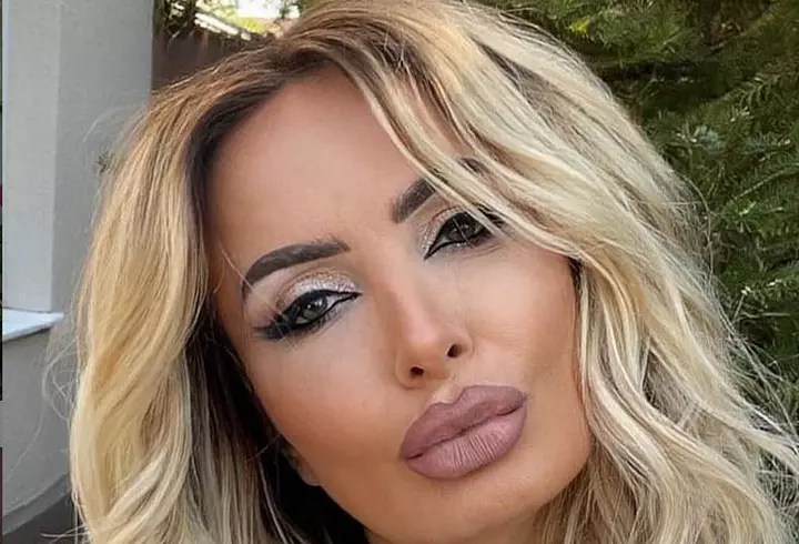 Lora s-a accidentat grav în timpul unor filmări: "S-a fisurat osul". Cum a apărut la Vorbește lumea