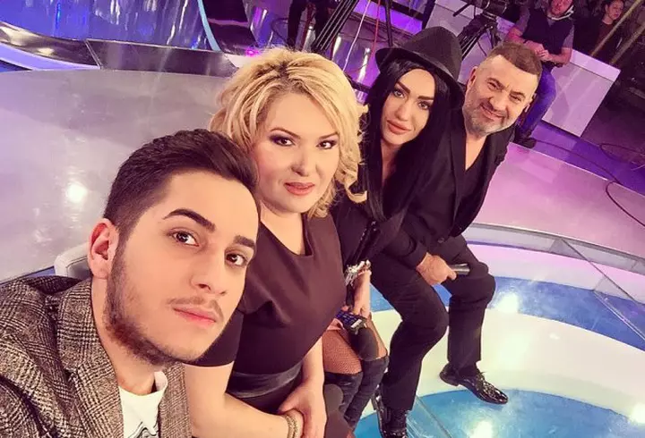 Lora s-a accidentat grav în timpul unor filmări: "S-a fisurat osul". Cum a apărut la Vorbește lumea