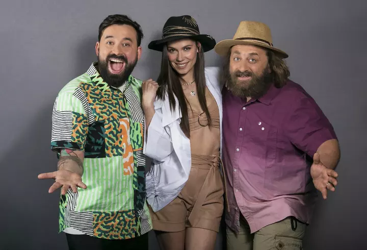 Panică la Acces Direct! Mirela Vaida, atacată din nou de aceeași agresoare: "Sunt terorizată, mi-e frică"