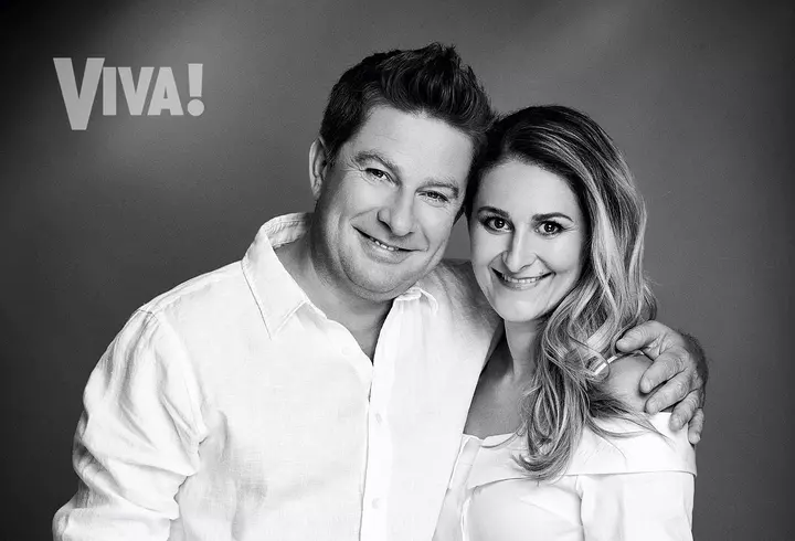 Lora s-a accidentat grav în timpul unor filmări: "S-a fisurat osul". Cum a apărut la Vorbește lumea