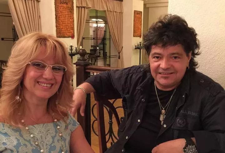 Cum a cunoscut-o Smiley pe Rihanna. Au avut un schimb de replici acid: "Tu cine ești?!"