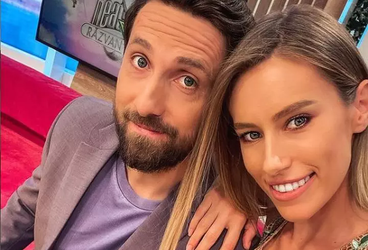 Panică la Acces Direct! Mirela Vaida, atacată din nou de aceeași agresoare: "Sunt terorizată, mi-e frică"