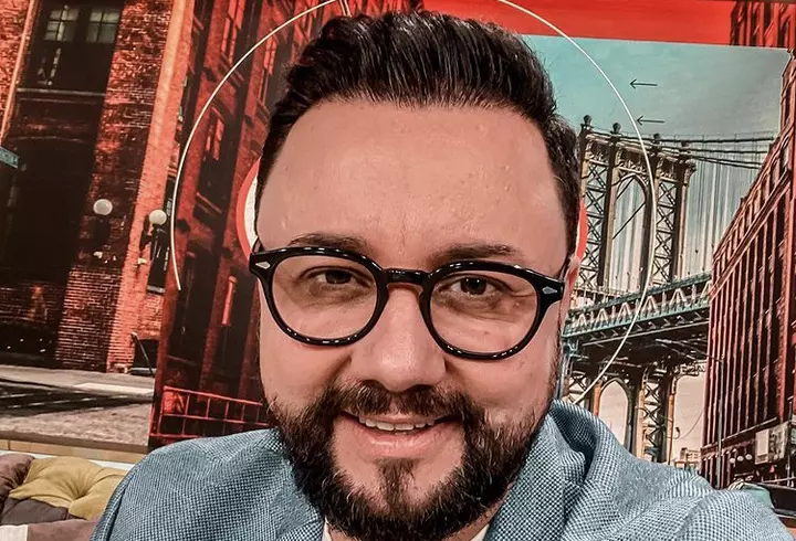 Cum a cunoscut-o Smiley pe Rihanna. Au avut un schimb de replici acid: "Tu cine ești?!"