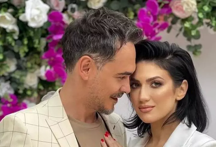 Cine este, de fapt, femeia alături de care a fost surprins Pepe la restaurant