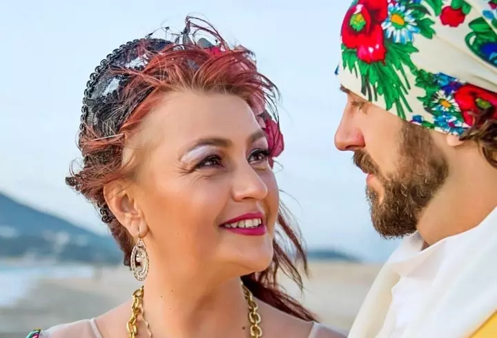 Cine este, de fapt, femeia alături de care a fost surprins Pepe la restaurant