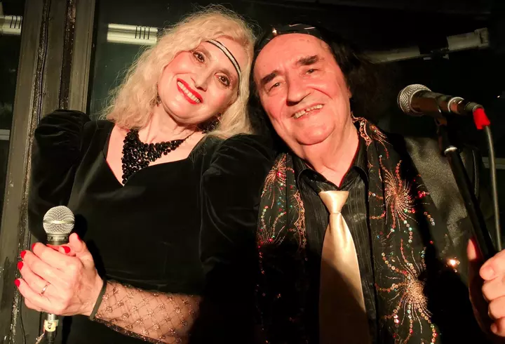 Andreea Bălan și Tiberiu Argint, prima fotografie împreună! Cei doi sunt în vacanță în Grecia