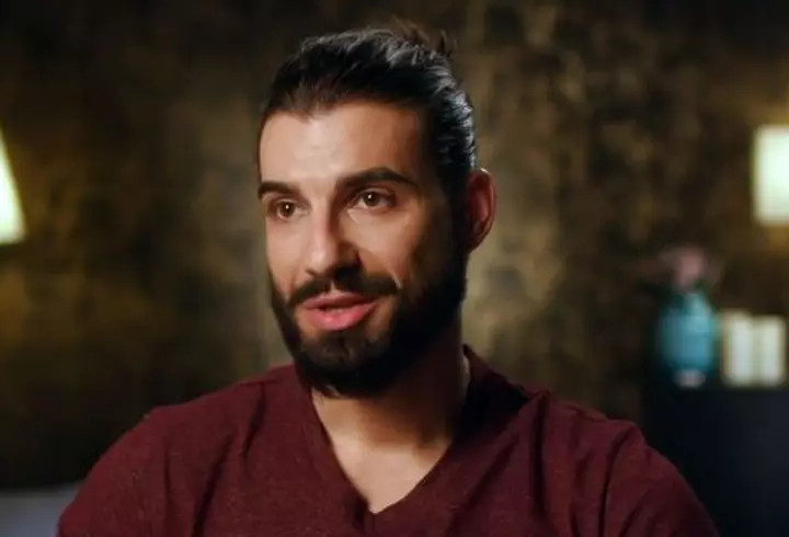 Florin Chilian și-a vândut lucrurile din casă pentru a investi în muzică: „Am rămas doar cu uşa de la intrare şi cu o cadă veche”