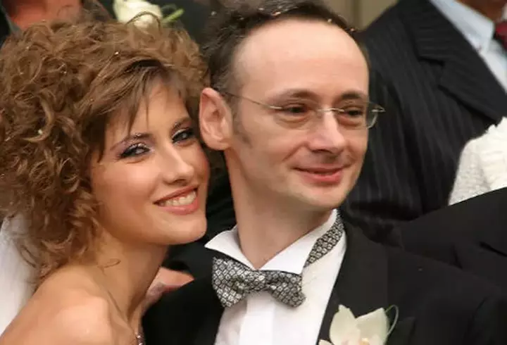 Adina Buzatu a pozat goală, alături de 5 bărbați: "Nu am avut niciun moment de jenă"