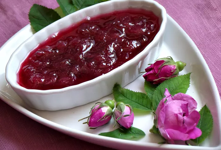 Rețetă de tartă cu căpșuni. Cel mai gustos desert