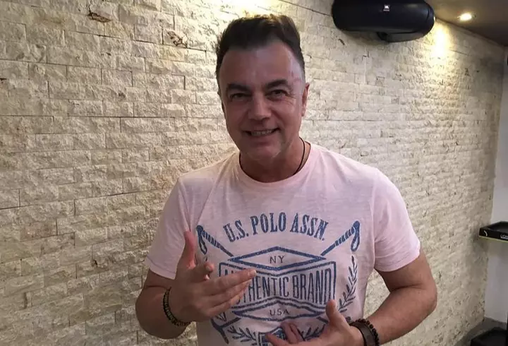 Ce sfat a primit Adela Popescu de la tatăl ei, înainte de a treia naștere: "Vă trec tinerețile, așa că..."