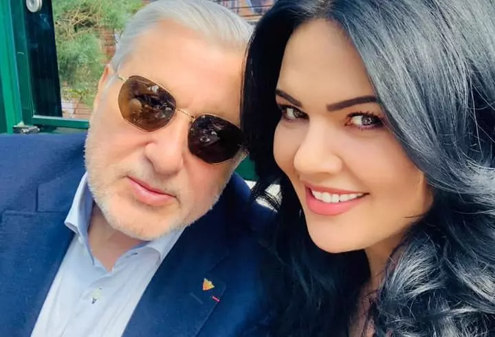 Logodnicul Alinei Vidican era căsătorit când s-au cunoscut. O fotografie i-a dat de gol