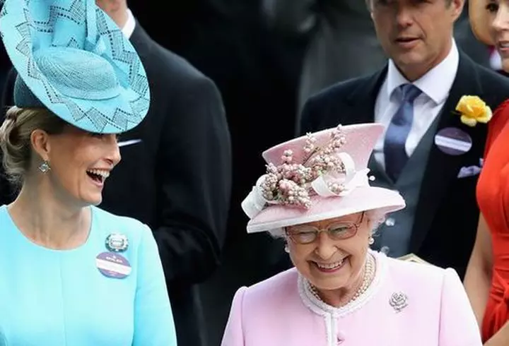 Narcisa Birjaru, câștigătoarea Chefi la Cuțite, s-a angajat la hotelul lui Borcea de la mare