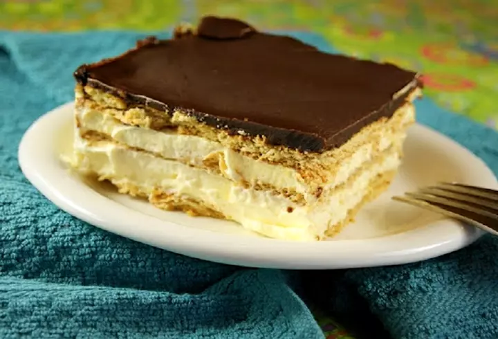 Rețetă de tartă cu căpșuni. Cel mai gustos desert