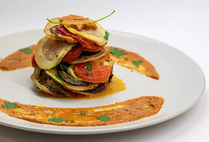 Rețetă de pandișpan cu vișine. Un desert delicios