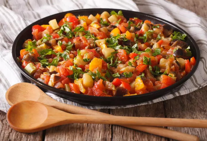 Rețetă de castraveți murați opăriți. Ingrdientul secret