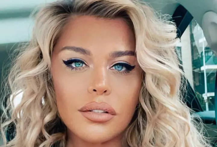 Giulia Nahmany, ședință foto în costum de baie: „O siluetă de model nu face o femeie să fie mai bună”