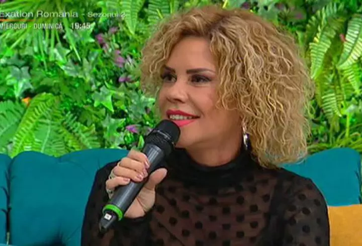 Giulia Nahmany, ședință foto în costum de baie: „O siluetă de model nu face o femeie să fie mai bună”