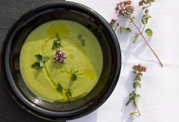 Rețetă de castraveți murați opăriți. Ingrdientul secret