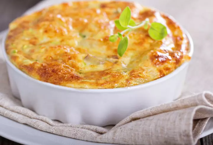 Rețetă de pandișpan cu vișine. Un desert delicios