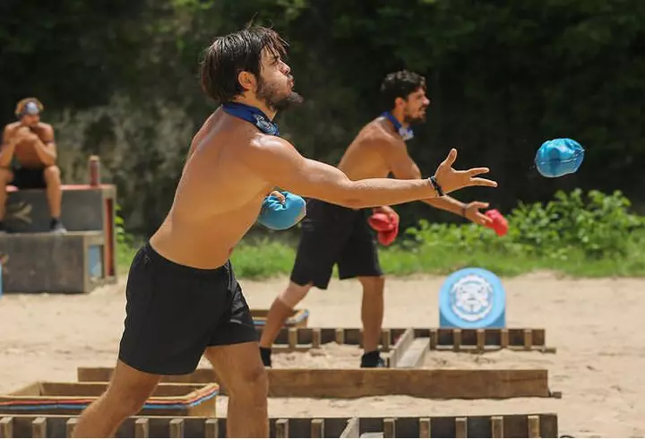 Albert o acuză pe Maria că o copiază pe Elena la Survivor: „Îți dai seama cât ești de penibilă”