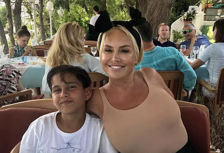 Dorian Popa și-a făcut o nouă intervenție estetică la față: „Fără pomeți de păpușică”