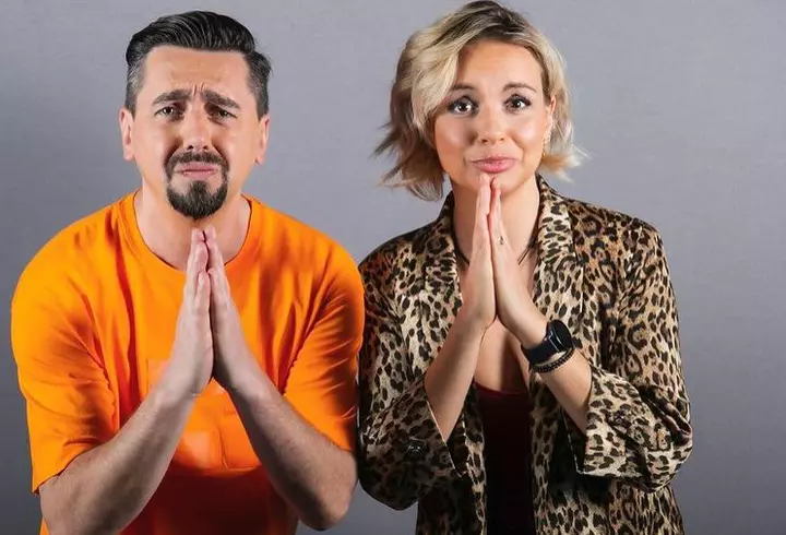 Laura Bretan de la Românii au Talent, premiată cu Discul de Aur pentru primul album. Alături de ce mare artiști a cântat